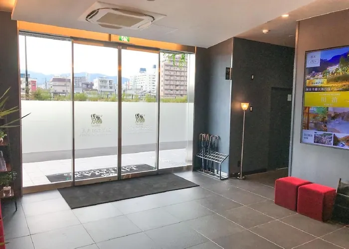 Hotel Livemax Hiroshima Funairimachi Riverside